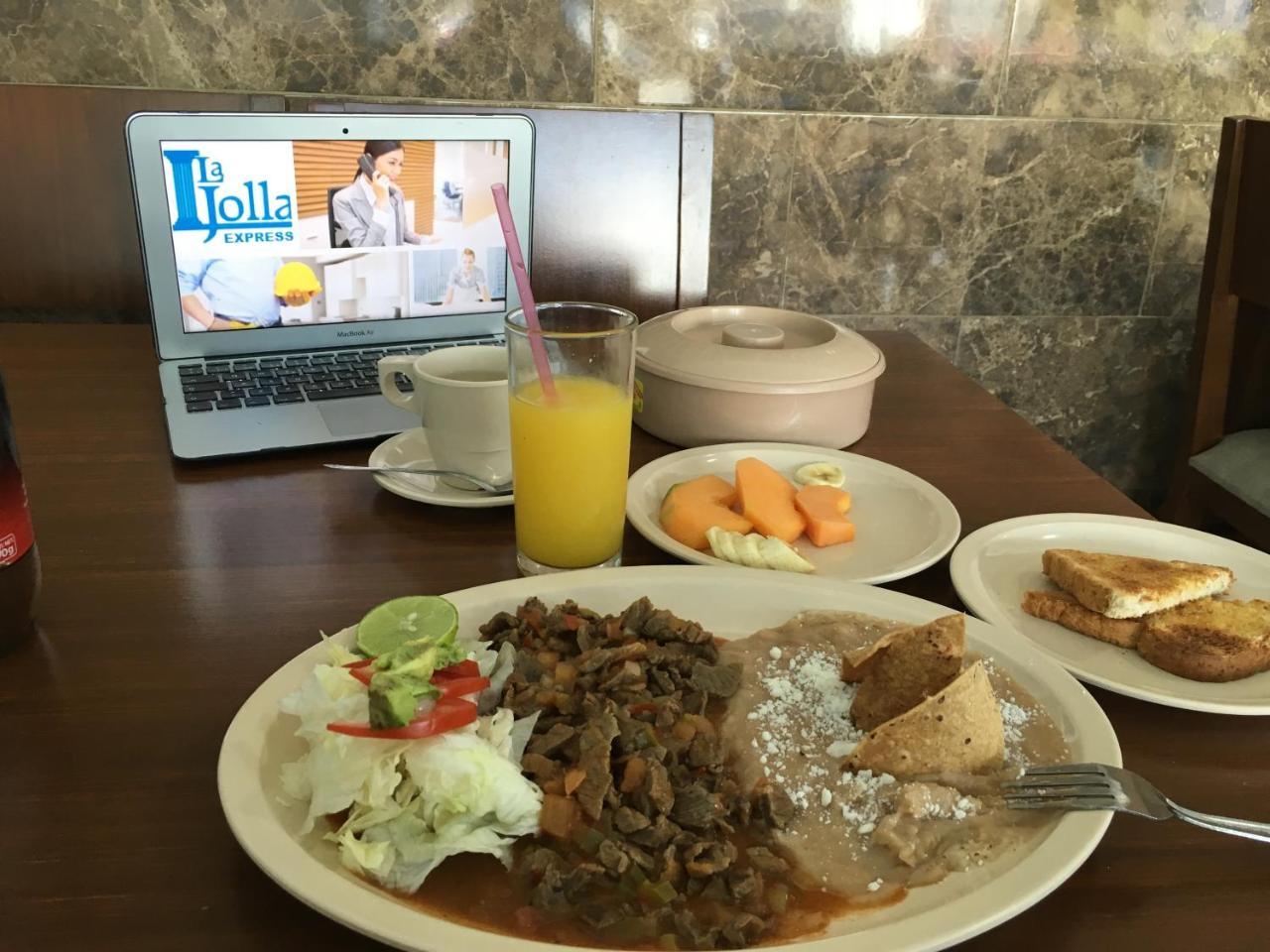 Hotel La Jolla Los Mochis Εξωτερικό φωτογραφία